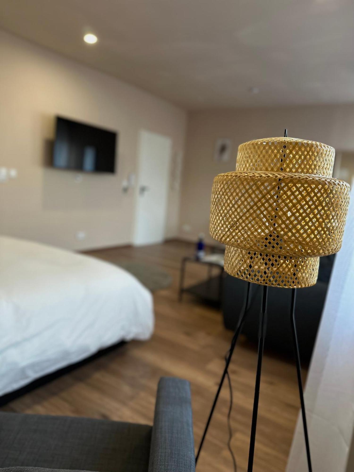 Modernes Apartment Am Dreilaendereck アルスドルフ エクステリア 写真